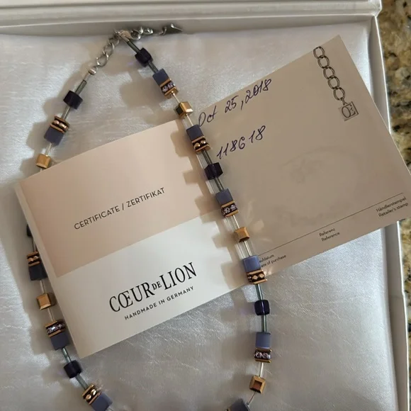 Coeur de Lion Purple & Gold necklace - Picture 5 of 6